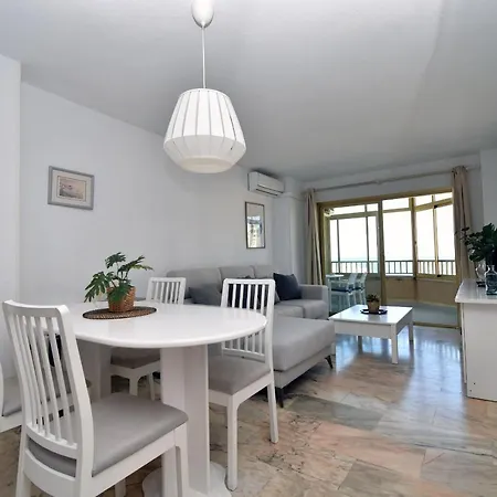 Vistas Al Mar Y Piscina 公寓