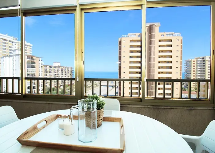 アパート Vistas Al Mar Y Piscina *