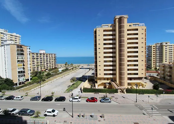 Vistas Al Mar Y Piscina Fuengirola